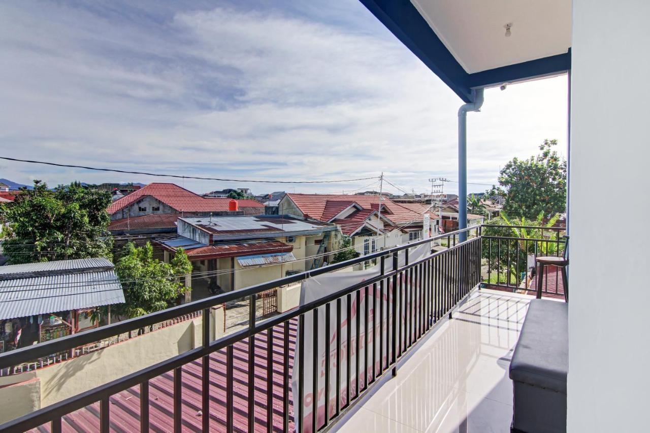 Oyo 90704 Nabila Residence Syariah Padang  Exterior photo
